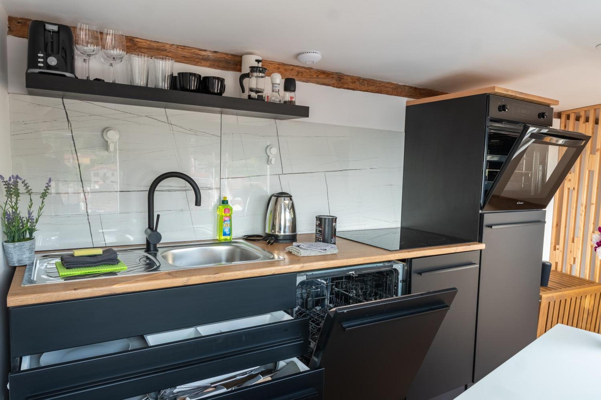 Via Paradiso Apartments Пиран Екстериор снимка