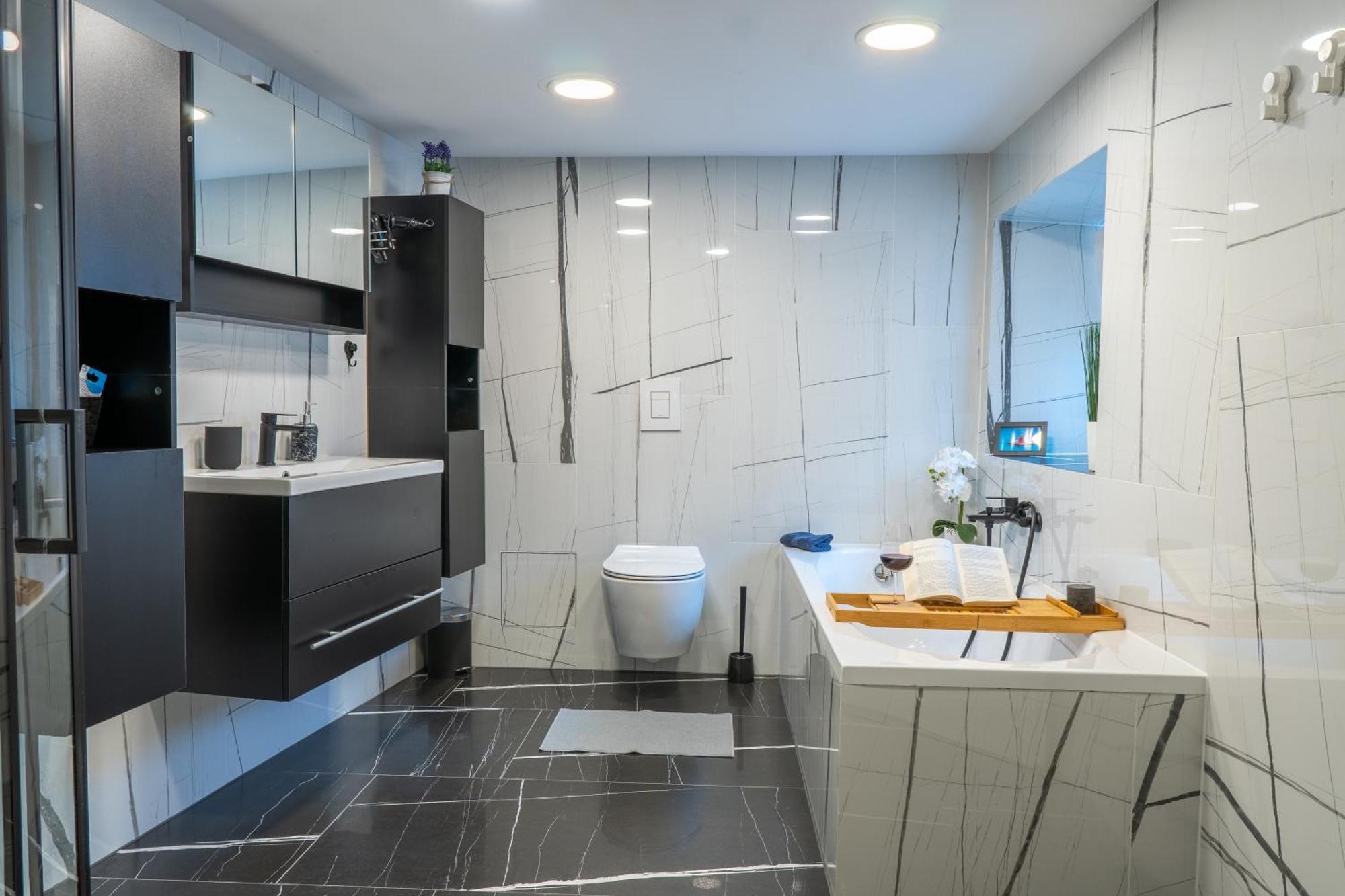 Via Paradiso Apartments Пиран Екстериор снимка